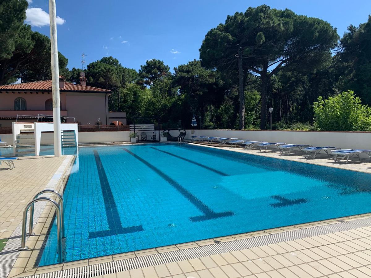 G&D Hotel Deanna Pool&Brunch Milano Marittima Exteriör bild