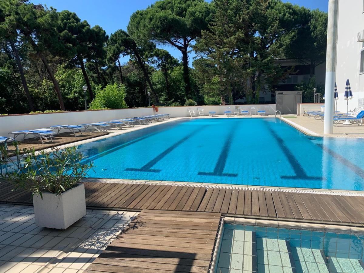 G&D Hotel Deanna Pool&Brunch Milano Marittima Exteriör bild