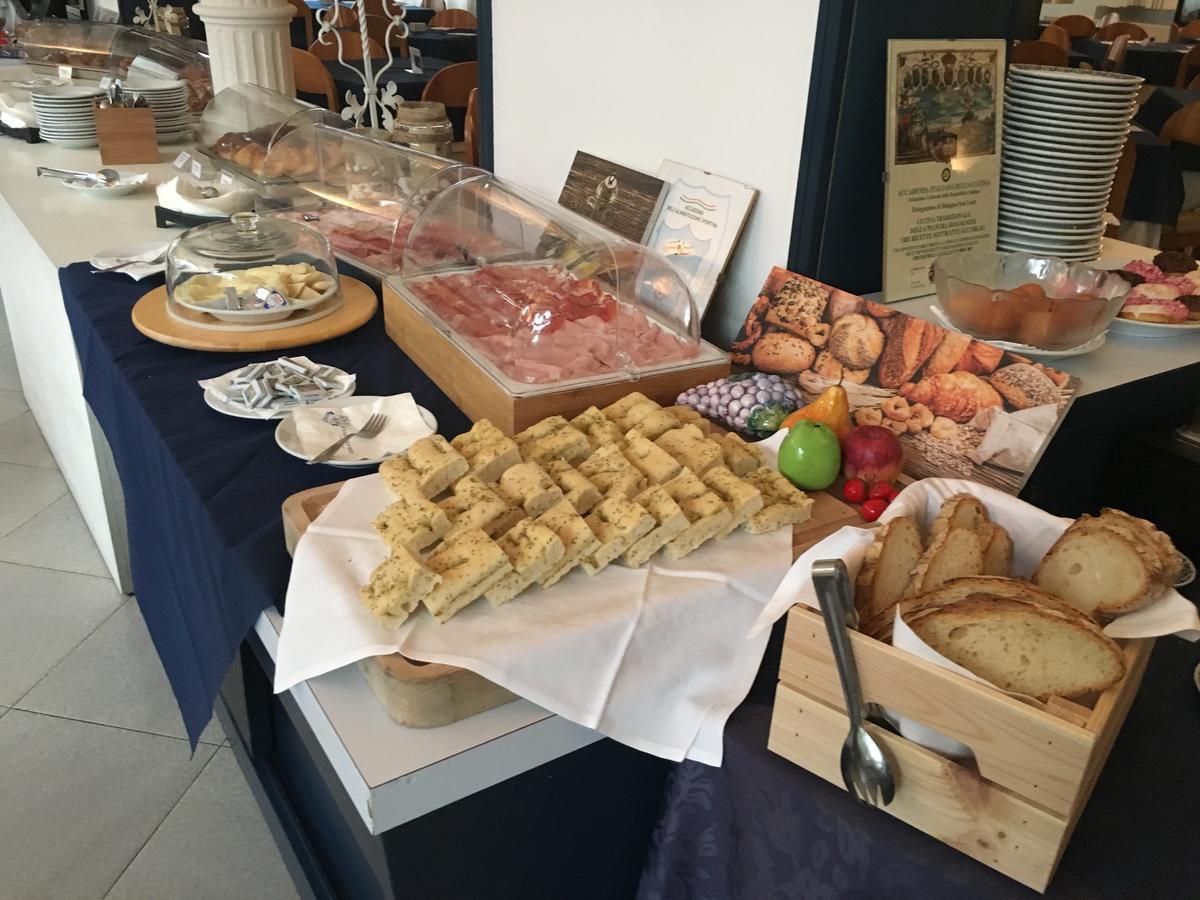 G&D Hotel Deanna Pool&Brunch Milano Marittima Exteriör bild