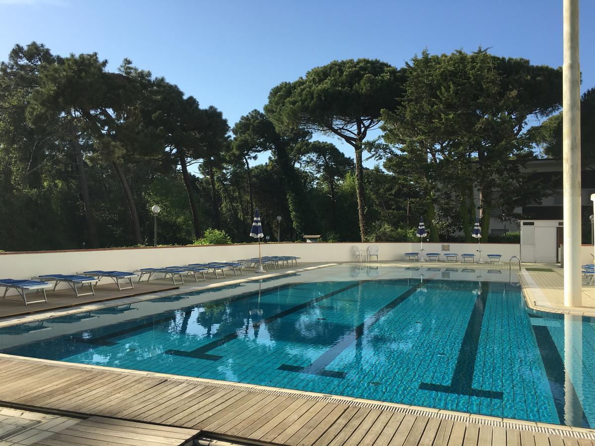 G&D Hotel Deanna Pool&Brunch Milano Marittima Exteriör bild