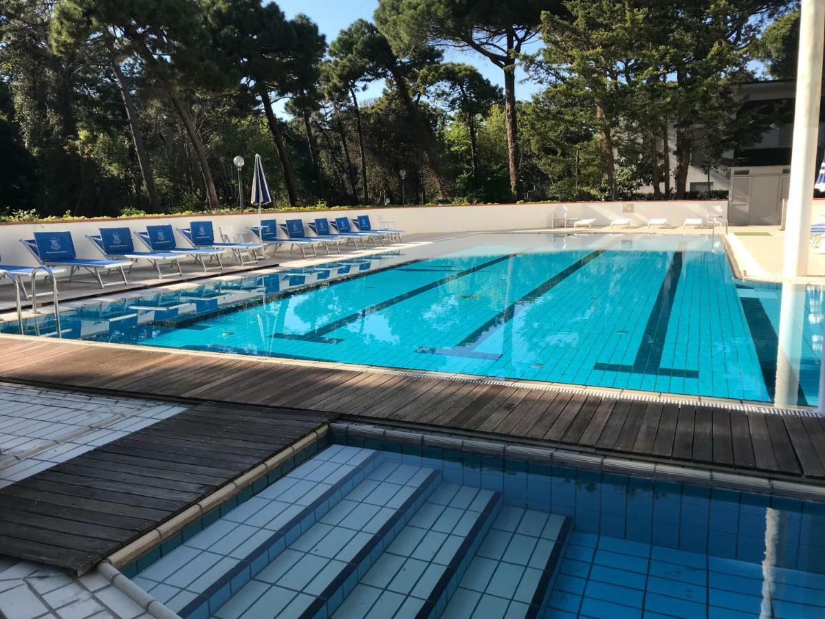 G&D Hotel Deanna Pool&Brunch Milano Marittima Exteriör bild